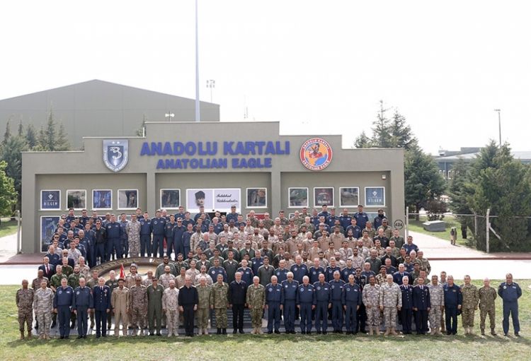 Müdafiə naziri “Anadolu Qartalı – 2023” beynəlxalq təlimini izləmək üçün Türkiyəyə səfər edib