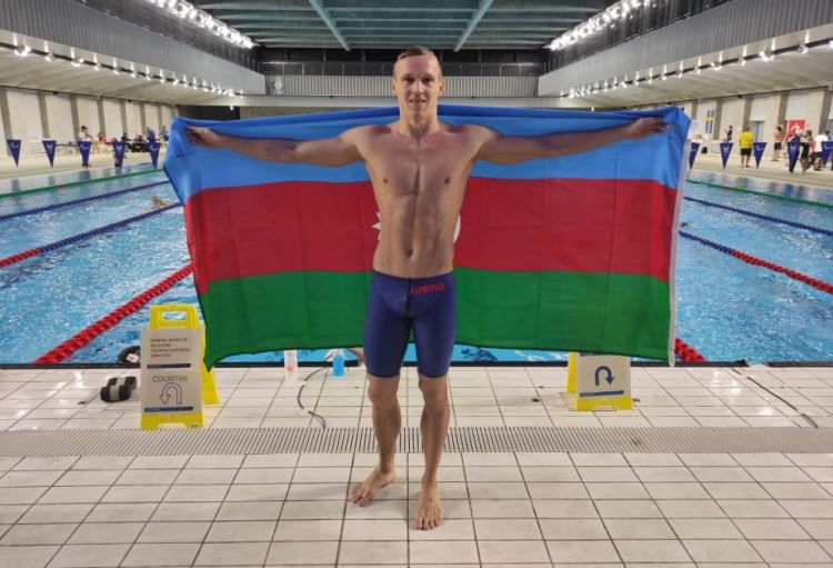 Azərbaycan paraüzgüçüsü Roman Saley dünya rekorduna imza atıb