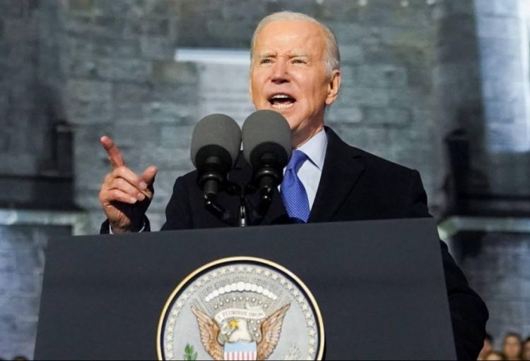 ABŞ prezidenti ölkədə ən böyük terror təhlükəsinin “ağların üstünlüyü” olduğunu bildirib