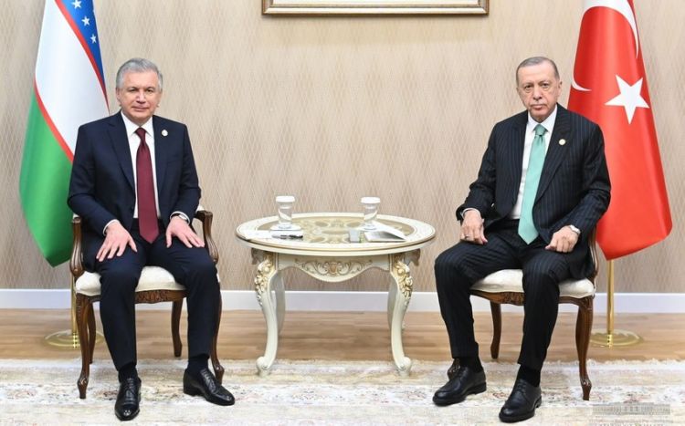 Özbəkistan Prezidenti Türkiyə liderini təbrik edib