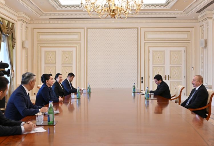 Tənzilə Narbayeva: Özbəkistanda Ulu Öndərin xatirəsi dərin hörmətlə yad olunur