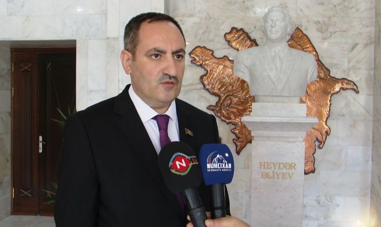 <strong>Anar İbrahimovun ilk müsahibəsi<font color=red> - VİDEO</font></strong>