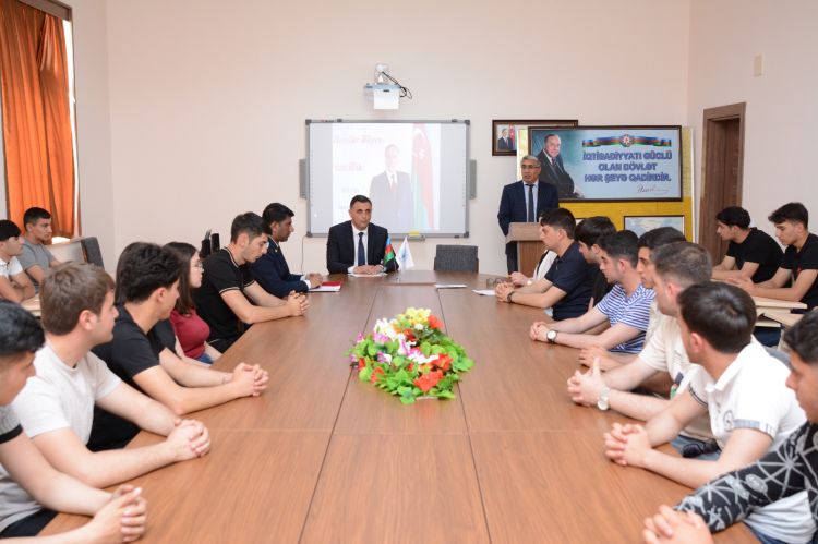 “Heydər Əliyevin dövlət idarəçilik konsepsiyası”  mövzusunda tədbir keçirilib<font color=red> - FOTOLAR</font>