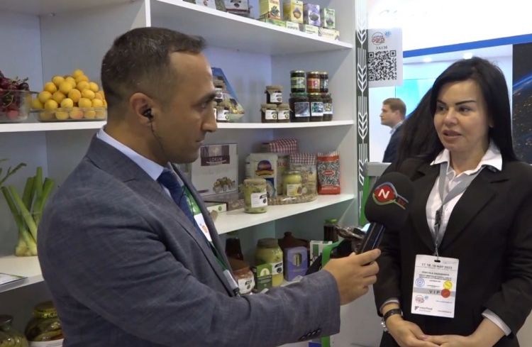 <strong>Cənab Prezidentin bizim pavilyona gəlməsi və bizə stimul verməsi çox sevindirici haldır<font color='red'> - Xəyalə Dadaşova</font><font color=red> - VİDEO</font></strong>