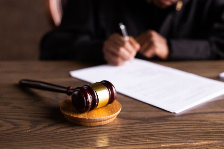 Ermənistan Baş Qərargah rəisinin sabiq müavini vəzifə səlahiyyətlərindən sui-istifadədə ittiham olunur