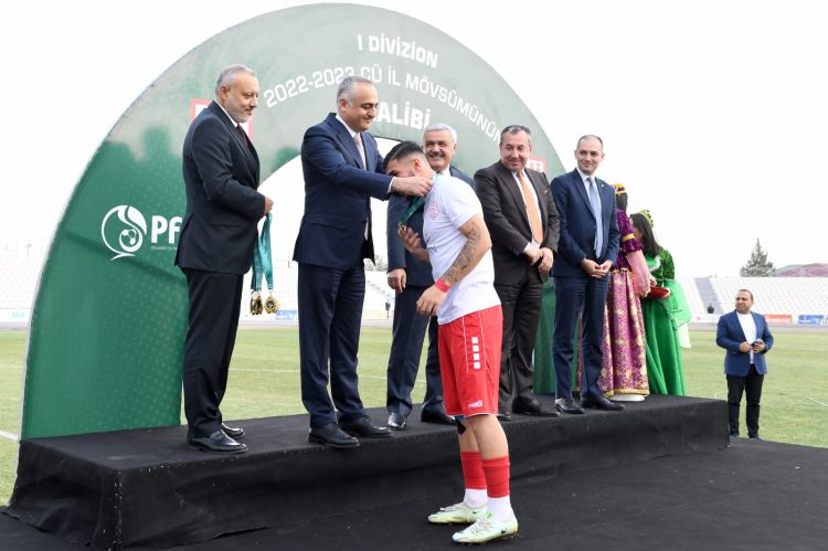 <strong>Çempionun son oyunu<font color='red'> -  "Araz-Naxçıvan" - "Zaqatala" - YENİLƏNİB</font><font color=red> - VİDEO</font></strong>