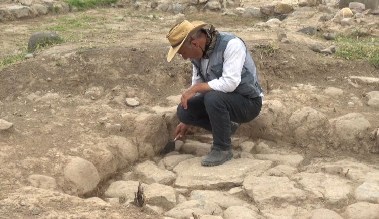 Azərbaycan-ABŞ arxeoloqları Sədərəkdə tədqiqat aparır<font color=red> - VİDEO</font>