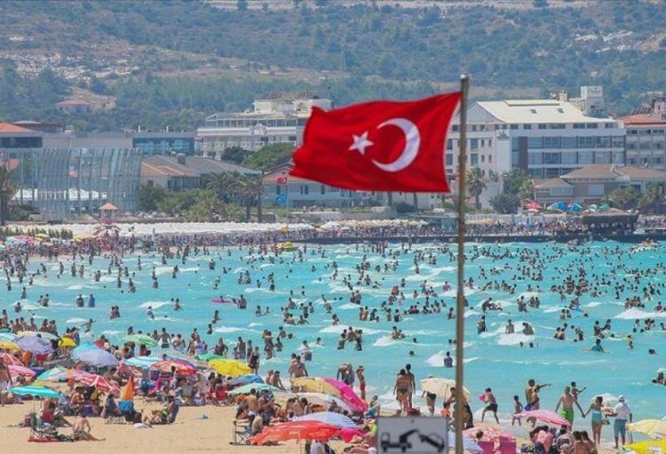 Türkiyə bu ilin ilk dörd ayında 11 milyondan çox turist qəbul edib