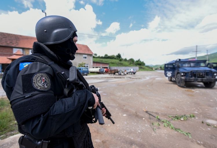 BMT-nin Kosovodakı missiyasının rəhbəri regionun şimalında gərginliyin azaldılmasına çağırıb