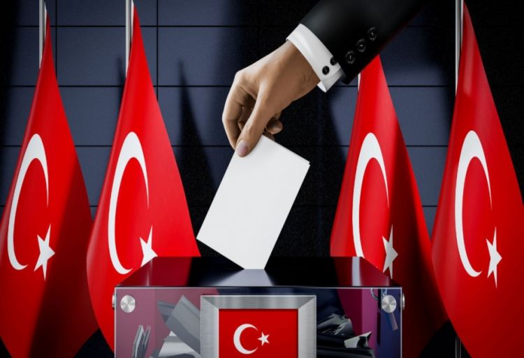 Türkiyədə seçkilərdə təxribat xarakterli xəbərlərin yayılmasına görə 5 nəfər saxlanılıb