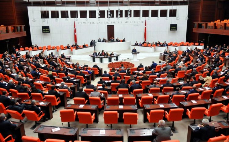 Türkiyədə parlament seçkilərinin yekun nəticələri açıqlanıb