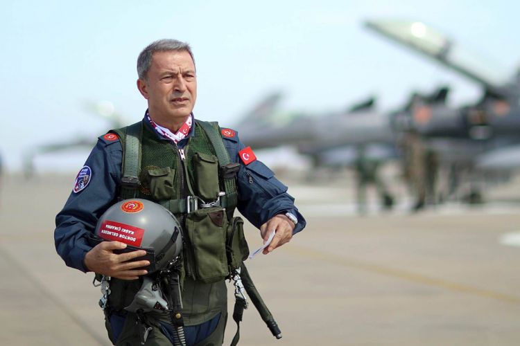 Türkiyənin müdafiə naziri: Yaxın çevrəmizdə risklər və təhdidlər artır