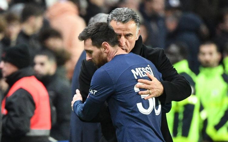 PSJ Messinin komandadan ayrılacağı ilə bağlı məlumatı təkzib edib