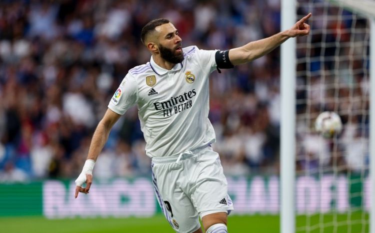 Kərim Benzema Səudiyyə Ərəbistanı klubu ilə müqavilə imzalayıb