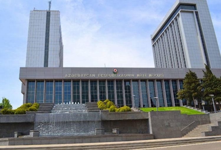 Milli Məclis 2023-cü ilin dövlət büdcəsi haqqında Qanuna dəyişiklikləri birinci oxunuşda təsdiqləyib