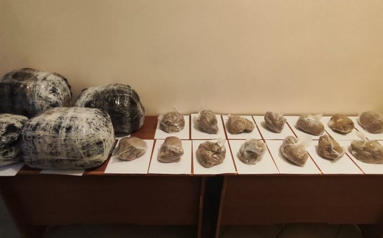 İrandan Naxçıvana 31 kq narkotik keçirilməsinin qarşısı alınıb<font color=red> - FOTOLAR</font>