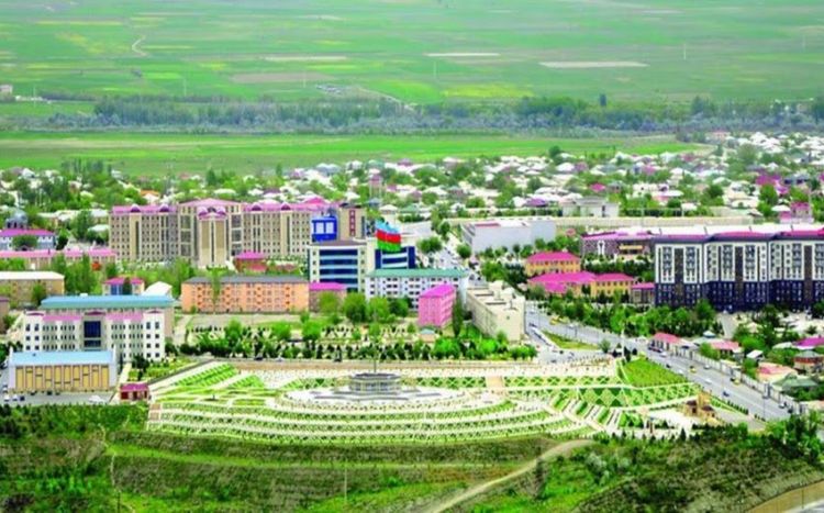 Naxçıvan Muxtar Respublikasının dövlət proqramlarının ləğv edilməsi və icra vəziyyətinin yoxlanılması haqqında fərman imzalanıb