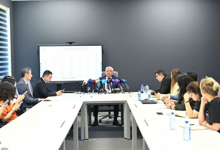 Yaqub Piriyev: "Gələn il məzun olacaq tələbələr dövlət imtahanından azad ediləcəklər"