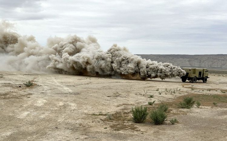 Azərbaycan Ordusunda radiasiya, kimyəvi və bioloji mühafizə bölmələrinin təlimi keçirilib<font color=red> - VİDEO</font>