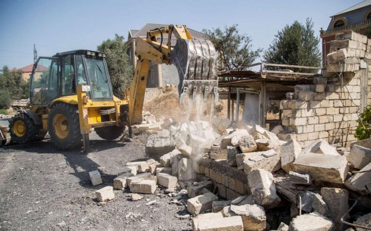Azərbaycanda tikinti obyektlərinin sökülməsi qaydası dəyişdirilib