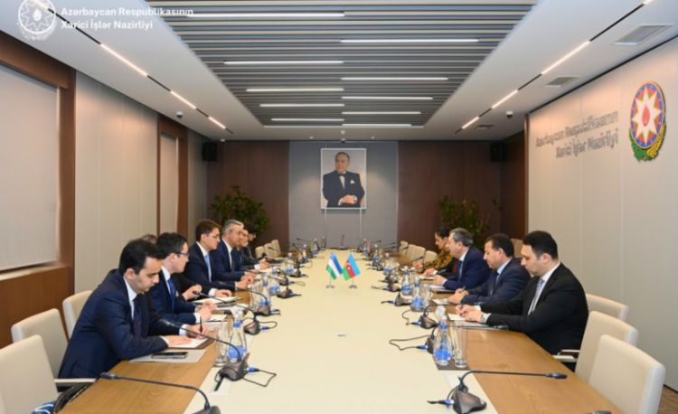 Azərbaycanla Özbəkistan arasında ikitərəfli əməkdaşlıq müzakirə olunub