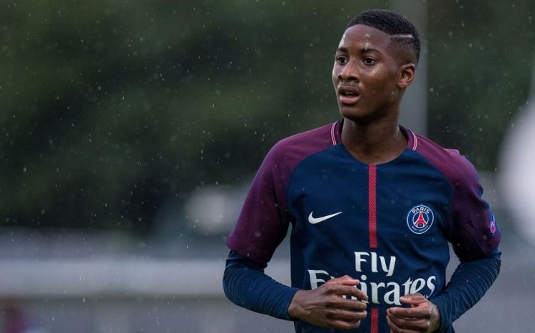 Azərbaycanın iki klubu PSJ-nin yetirməsinə təklif göndərib