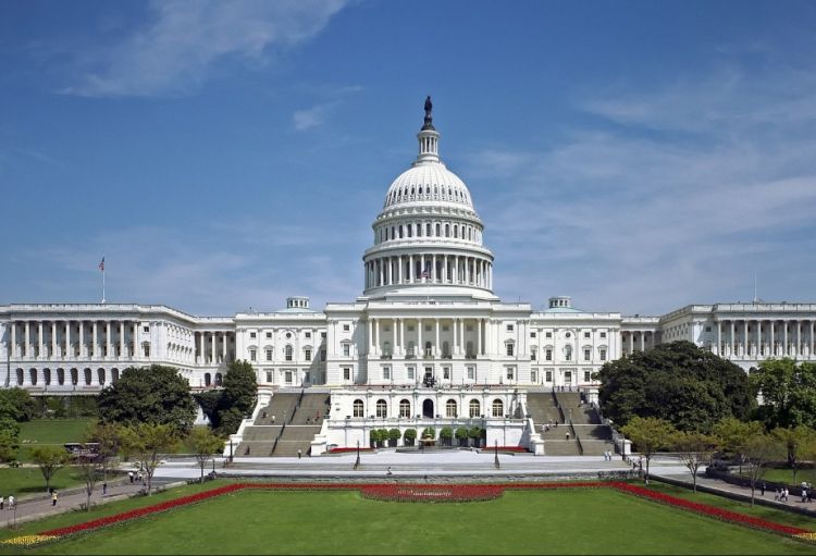 Respublikaçı senatorlar Çin aerostatı ilə bağlı təhqiqatın nəticələrini tələb edir