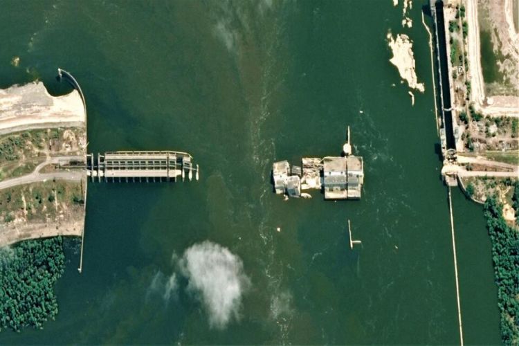 Kreml BMT nümayəndələrinin Kaxovka SES-in ərazisinə buraxılmamasına aydınlıq gətirib