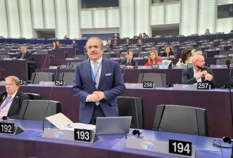 AŞPA sessiyasında azərbaycanlıların 30 il ərzində qaçqın və məcburi köçkün həyatı yaşamasından danışılıb