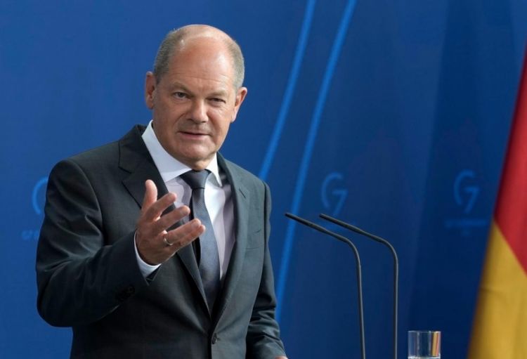 Olaf Şolts: Müharibənin dondurulması Ukraynaya sülh gətirməyəcək