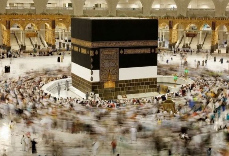 Əlli dörd ildə Məkkəyə 99 milyondan çox zəvvar gəlib