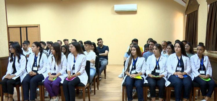 Naxçıvanda səhiyyə könüllüləri fəaliyyətə başlayıb<font color=red> - VİDEO</font>