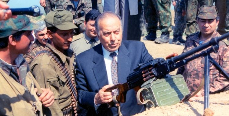 Qüdrətli və rəşadətli Azərbaycan Ordusu Ulu Öndər Heydər Əliyev ideyalarının təntənəsidir