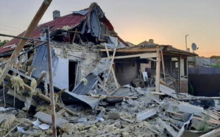 Rusiya ordusu Zaporojye vilayətini bombalayıb, 3 nəfər həlak olub