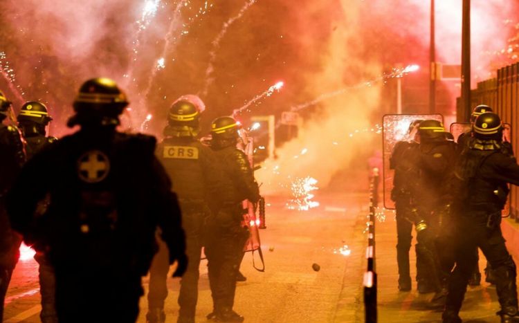 Fransadakı iğtişaşları yatırmaq üçün zirehli jandarma cəlb ediləcək