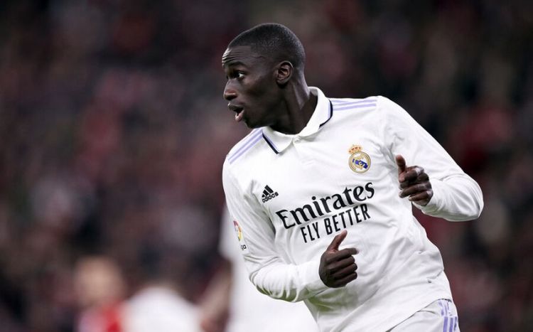 "Real Madrid" Mendini Səudiyyə Ərəbistanına 25 milyon avroya satmağa hazırdır