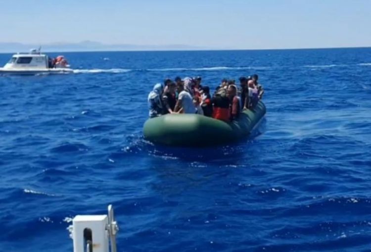 Türkiyənin sahil mühafizəçiləri 84 əfqan miqrantı xilas ediblər