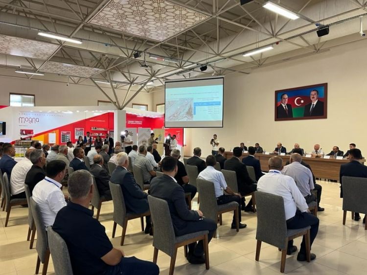 Naxçıvanda ilk dəfə yerin təki sahəsinin istifadəyə verilməsi üzrə hərrac təşkil edilib<font color='red'> - YENİLƏNİB</font>