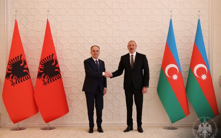 Albaniya Prezidenti Bakıda səmimi qəbula görə Azərbaycan Prezidentinə minnətdarlığını bildirib
