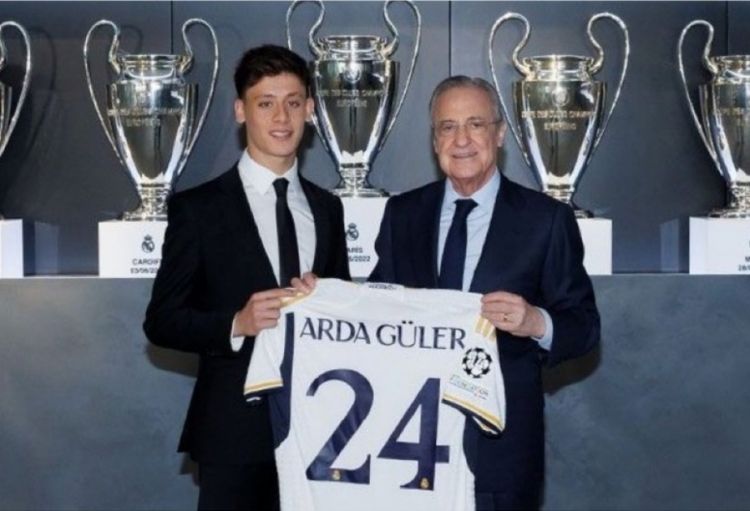 “Real Madrid” klubu futbolçusu Arda Güleri ictimaiyyətə təqdim edib
