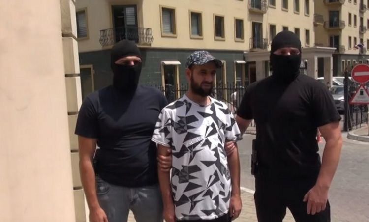 Azərbaycan ərazisində terror aktı törətməyi planlaşdıran xarici ölkə vətəndaşı saxlanılıb<font color=red> - VİDEO</font>