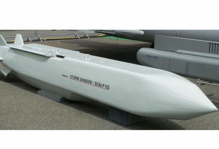 Fransa Ukraynaya uzaq mənzilli raketlərin tədarükünə başlayıb