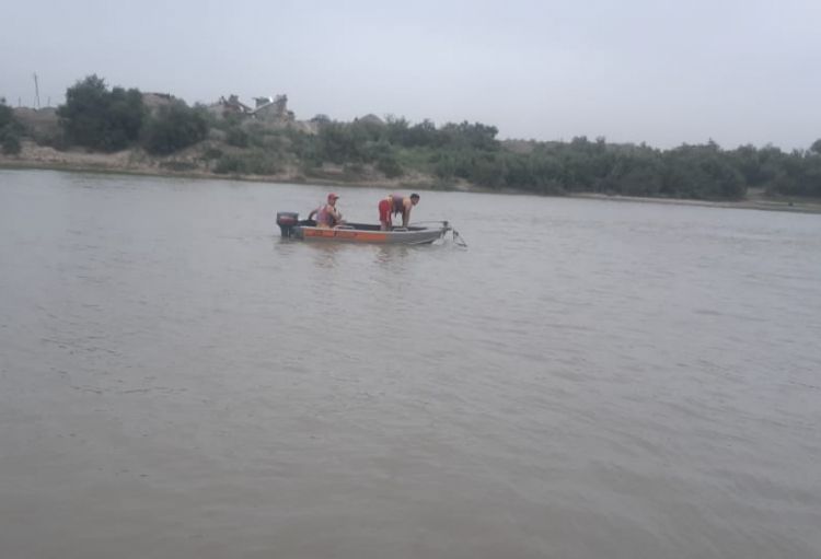 İmişlidə Araz çayında batan ata və oğulun meyitləri çıxarılıb