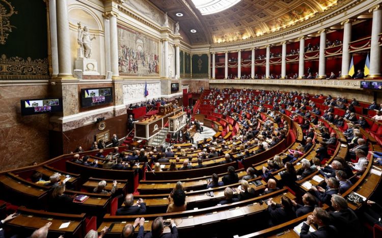 KİV: Fransa parlamenti hərbi büdcəni rekord həddə çatdırır