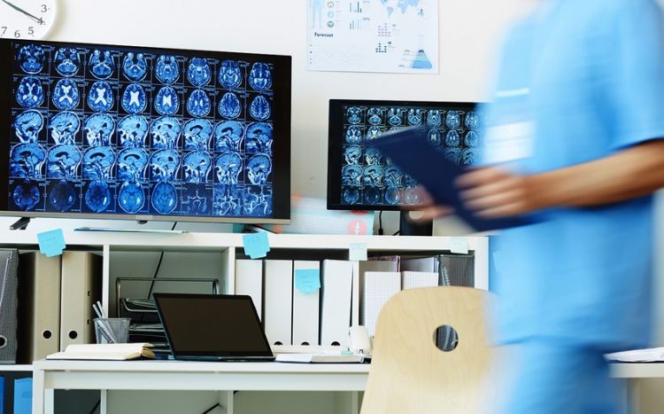 Alimlər beyin xərçənginin müalicəsi üçün effektiv üsul hazırlayıblar