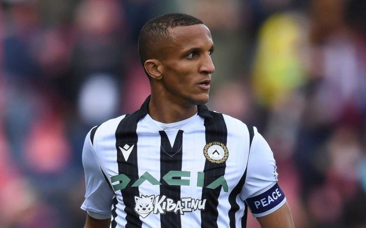 "Fənərbağça" braziliyalı müdafiəçinin transferini açıqlayıb