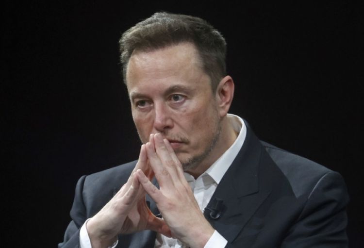 Amerikalı iş adamı İlon Mask bir gündə 20,3 milyard dollar itirib