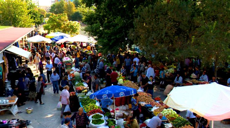 Naxçıvanda kənd təsərrüfatı məhsullarının satışı yarmarkası keçiriləcək<font color=red> - FOTOLAR</font>