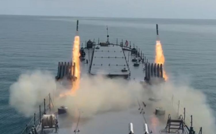 Azərbaycan Ordusunun Xəzər dənizində keçirdiyi taktiki təlimlər başa çatıb<font color=red> - VİDEO</font>