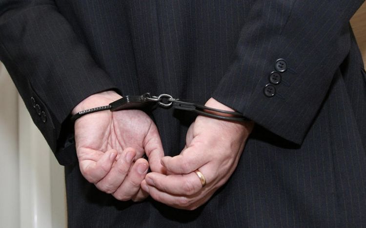 “Hürriyyət” qəzetinin baş redaktoru 1 ay müddətinə həbs edilib